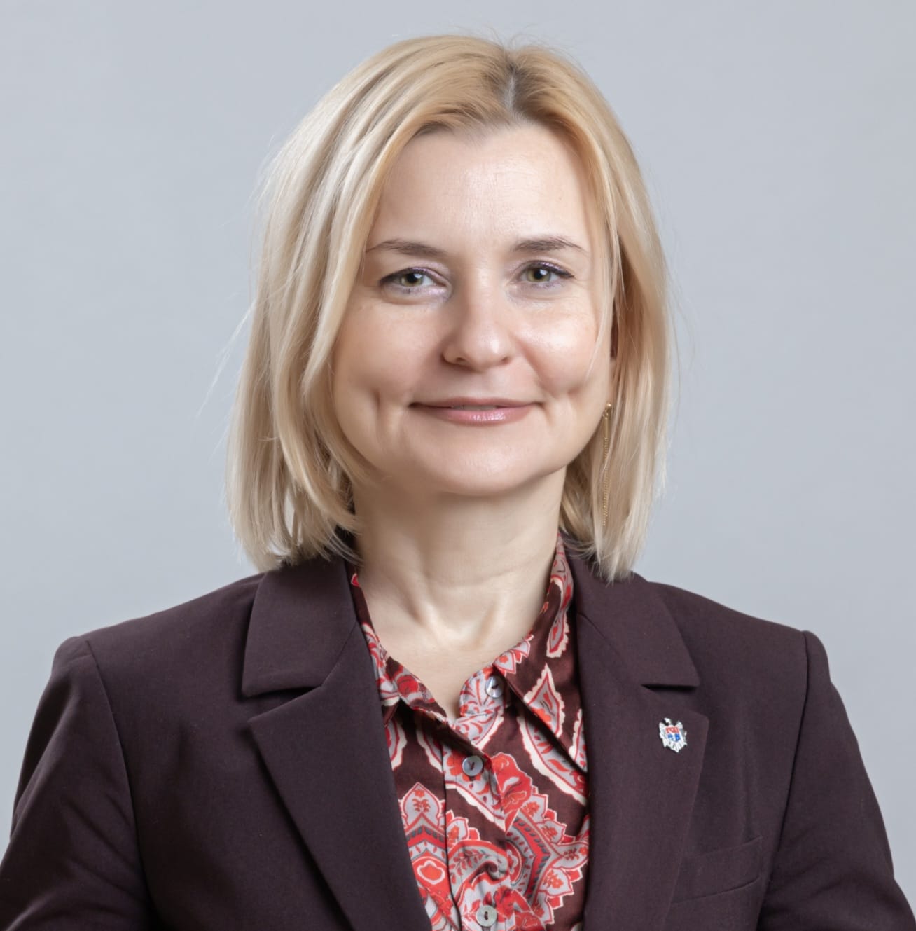 Ina Coșeru